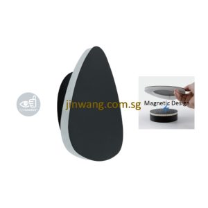 Magnetic Triangle Wall Light LMNMB237RT Black / White